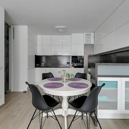 4 Oceany By Grand *