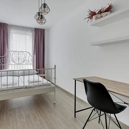 4 Oceany By Grand Апартаменты *